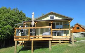 Snowberry Cottage At Lochsloy Farm Little River